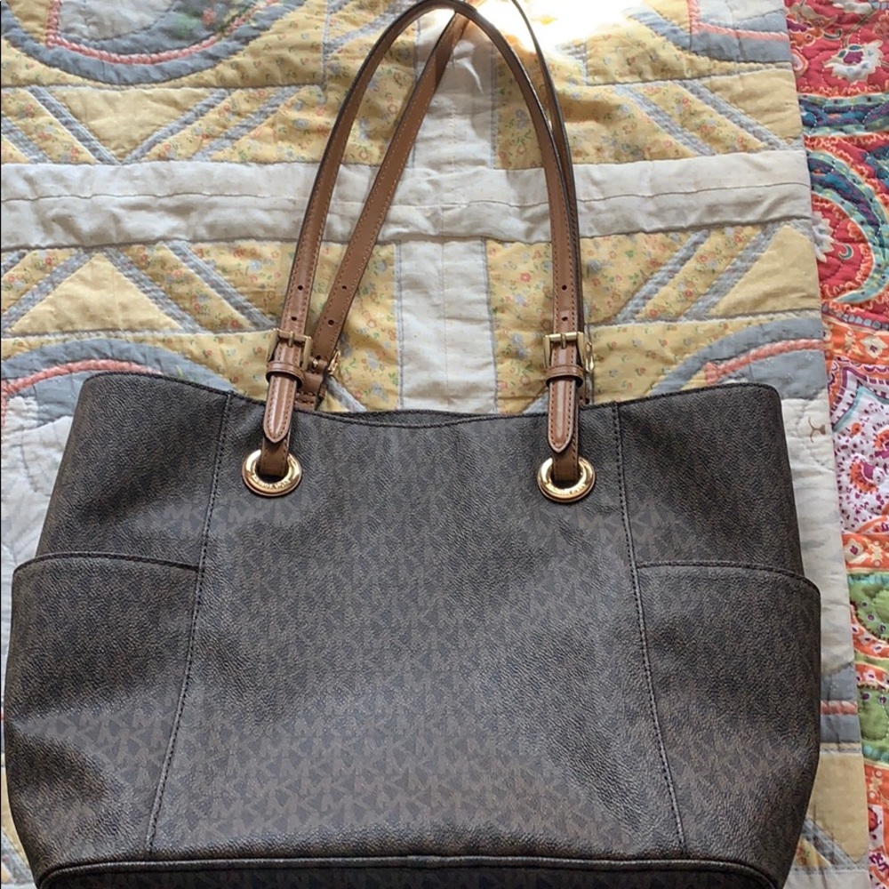 Michael Kors tote